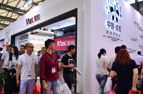 從上海廚衛(wèi)展看川派浴室柜的崛起