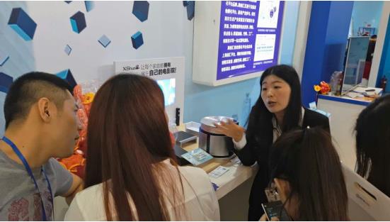 十二五”科技展現(xiàn)場(chǎng) 海創(chuàng)匯產(chǎn)品最“吸睛”(圖5) 直擊“十二五”科技展現(xiàn)場(chǎng) 海創(chuàng)匯產(chǎn)品最“吸睛”