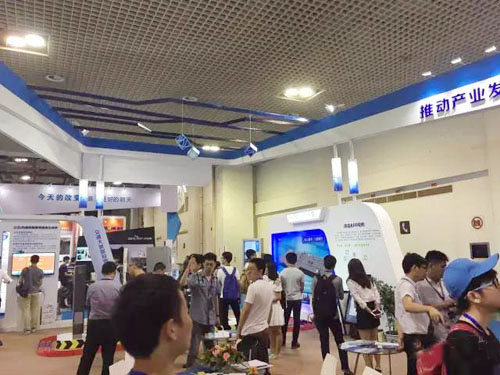 廈門(mén)物聯(lián)網(wǎng)博覽亮相一路無(wú)人值守智慧停車(chē)(圖6)