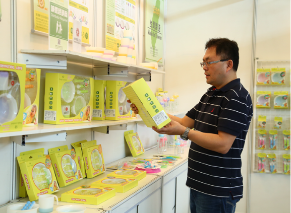 中國嬰童展——為國際品牌總代特設(shè)更多亮點(diǎn)(圖2) 中國嬰童展——為國際品牌總代特設(shè)更多亮點(diǎn)(圖2)