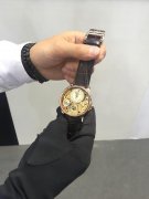 全球逾600品牌聚集鐘表展