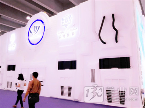 盤(pán)點(diǎn)第43屆美博會(huì)那些特別搶眼的展館(圖9) 盤(pán)點(diǎn)第43屆美博會(huì)那些特別搶眼的展館(圖9)