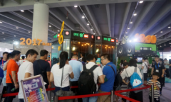 咪噠miniK首秀2017天翼展,攜加強(qiáng)版引領(lǐng)智能娛樂(lè)熱潮